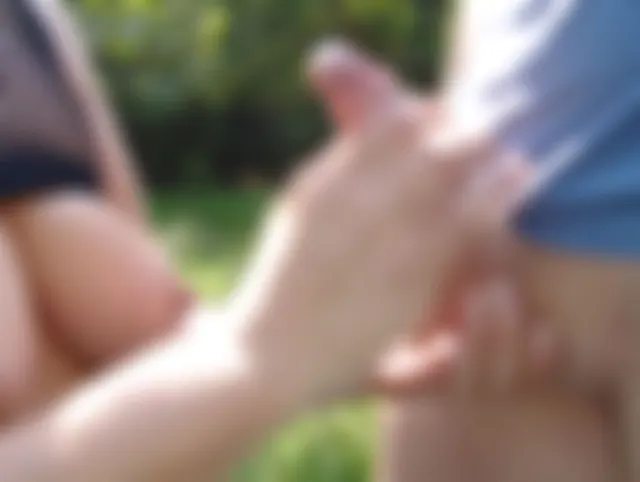 Outdoor Handjob für Michael