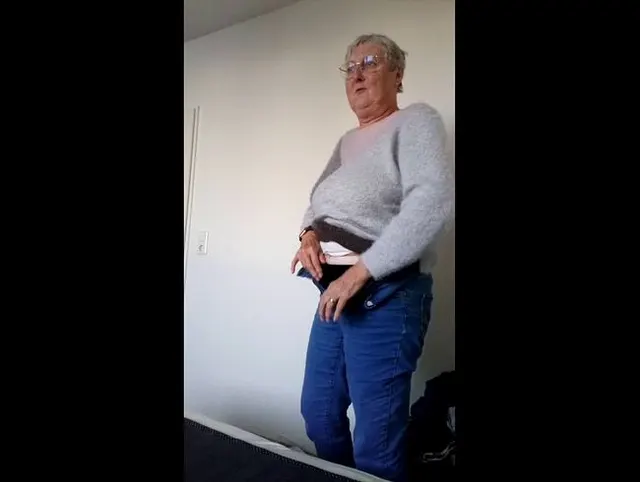 Bis auf Strumpfhose ausziehen beim Date