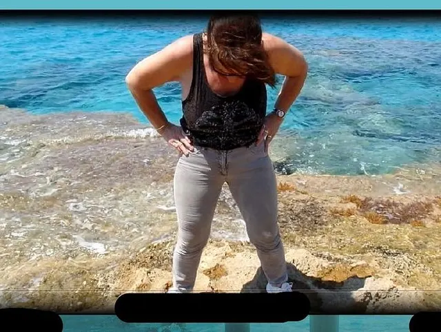NS Clip In die Jeans am Meer