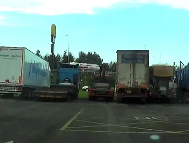 MOTORWAY SERVICES STATION FUCKED AND COVERED IN SPUNK OF 10 TRUCKERS