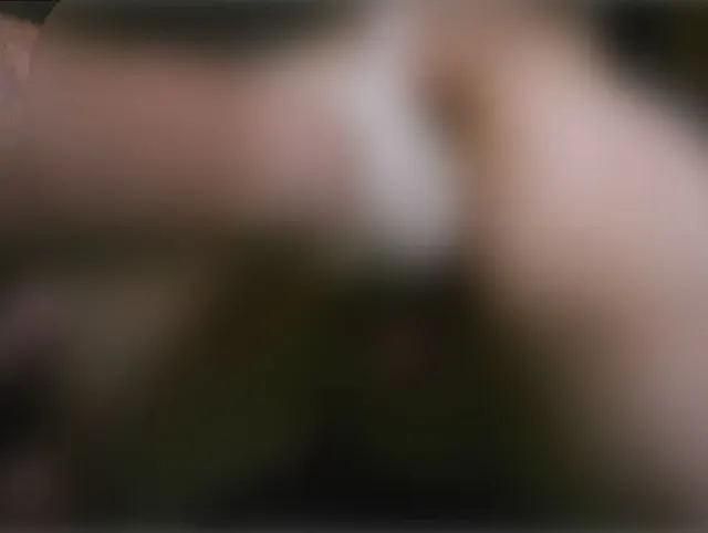 user wunsch mit handschuhen fisten lassen