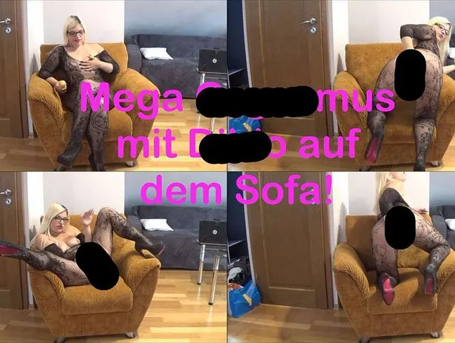 Mega Orgasmus mit Dildo auf dem Sofa!