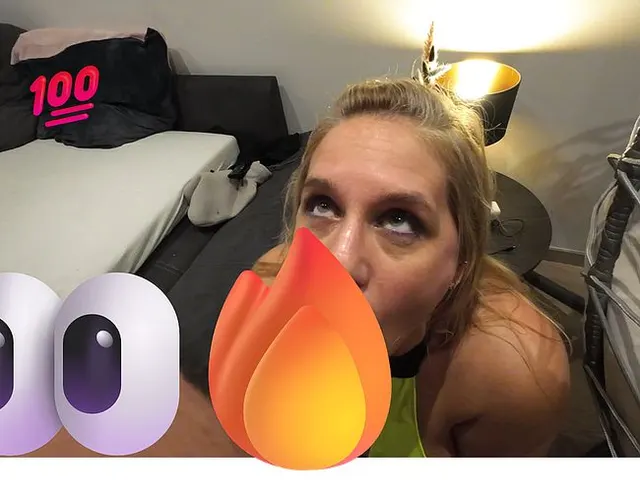 Warum PISST du mir beim DEEPTHROAT ins MAUL? Danach In LACK und Leggins gefickt
