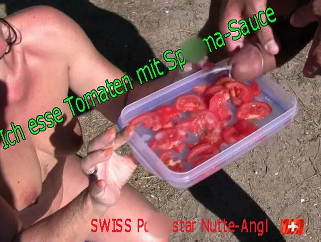 Ich Angi esse Tomatensalat mit gespendetem warmen Sperma…