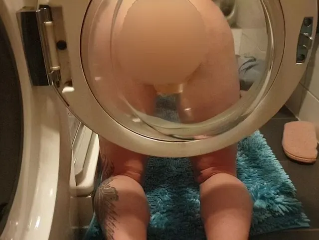 Waschmaschine FICKT mich zum squirt! Ich lass mein NS laufen!