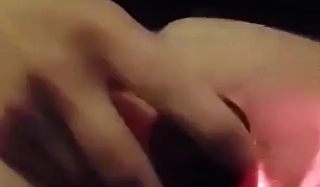 Geil gefickt von meinem dildo .Die Lust war so extrem
