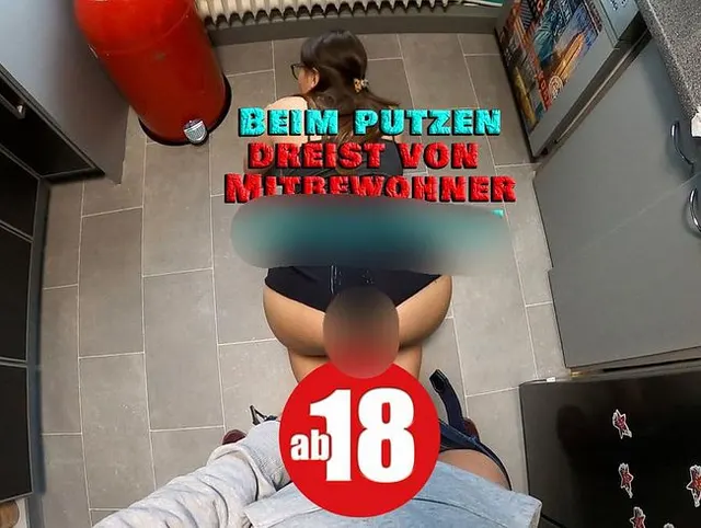 Beim Putzen von Mitbewohner angespritzt