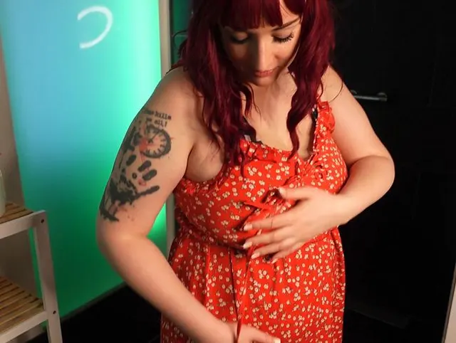Heiße Dusche & mega Orgasmus! Meine Mitbewohnerin filmt!