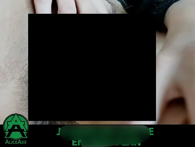 Ich dildo meine Muschi ganz nah