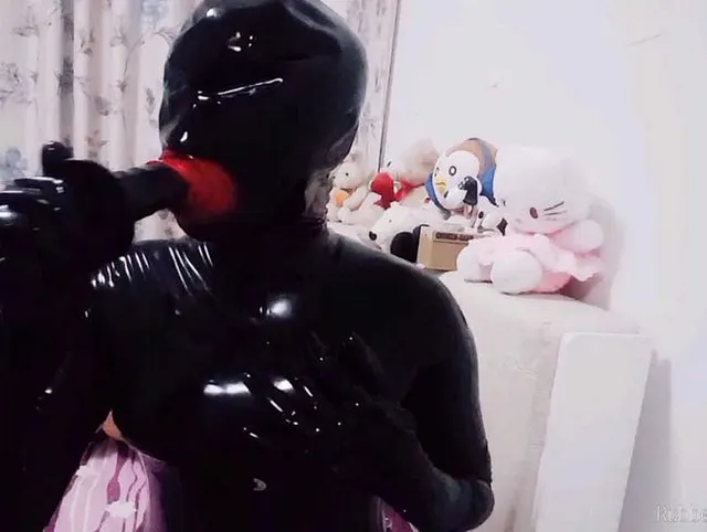 Kondom Maske Deepthroat Training Teaser