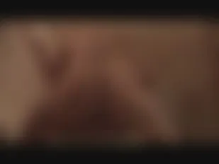 Tief in den Arsch gepoppt...