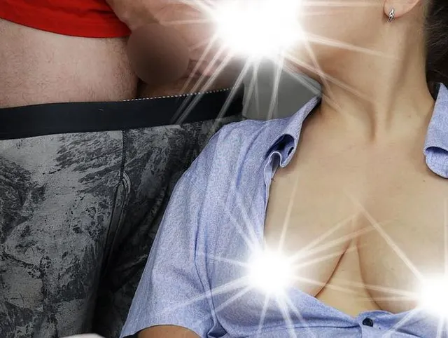 Sperma in Mund + nasser Blowjob = MrsLittleWhore