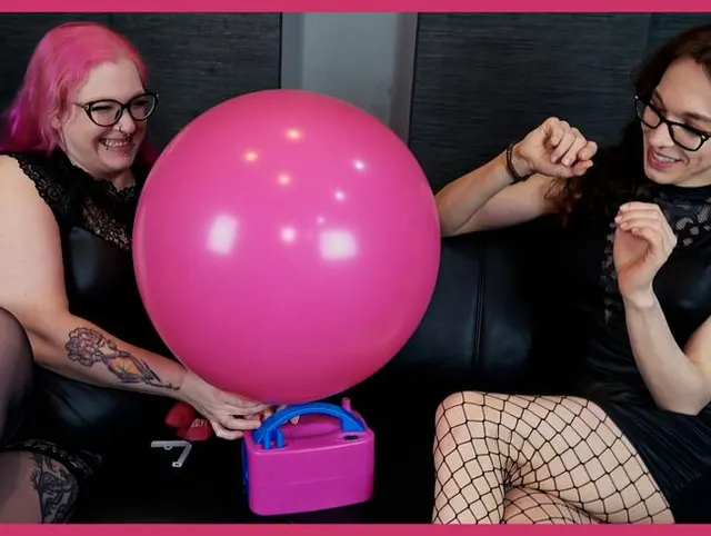 Luftballon-Fetisch entdeckt? Hoffentlich platzt er nicht!