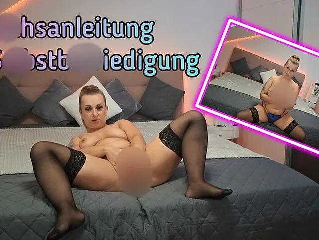 Geile Wichsanleitung mit Selbstbefriedigung - Dildo in der Muschi und am Kitzler