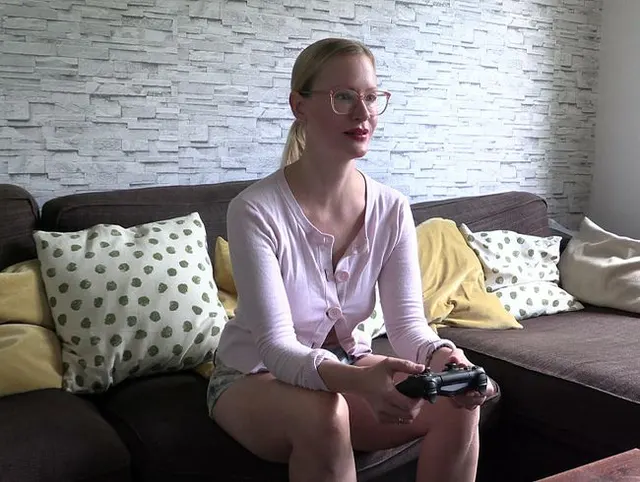 Raus aus der Friendzone! Deine ehemalige Schulfreundin lässt DICH ran! ;)