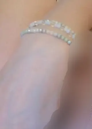Ich ficke mich mit einem in die fotze und einen in den arsch ja ich komme so geil