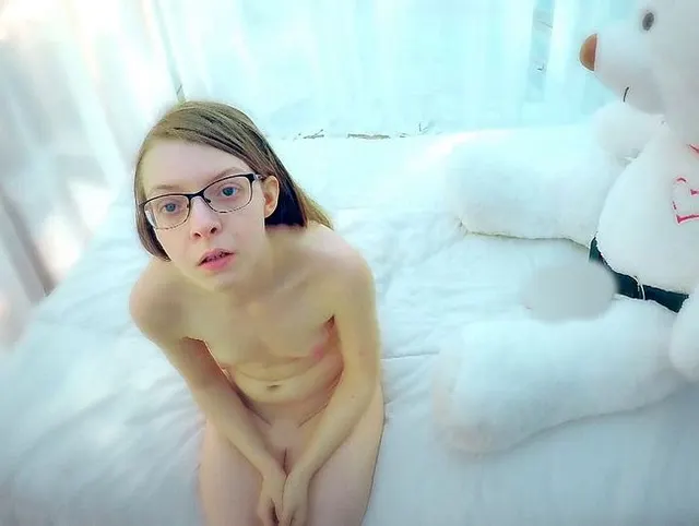 Nackt für Taboo Teddy Love - UnicornDisney