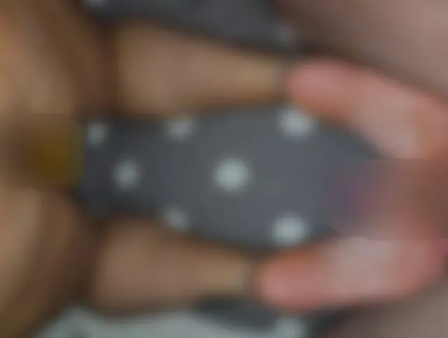 Meine Stiefmutter hat mir ihre Muschi zum neuen Jahr geschenkt