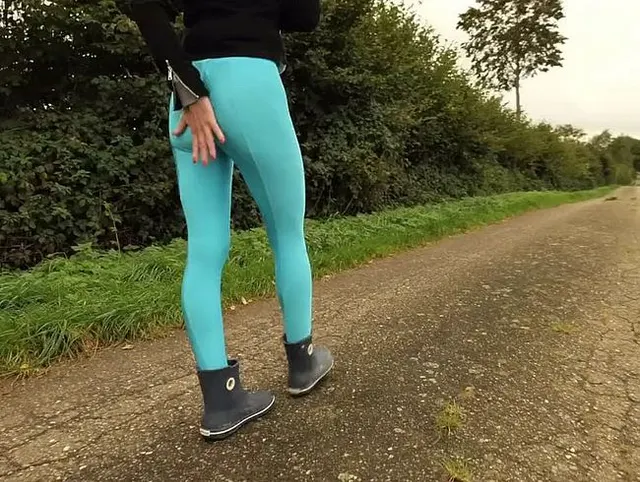 CT Leggings and rubbershoes - Cameltoe Leggings und Gummistiefel