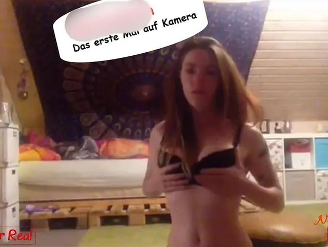 Mein allererstes Video. Selbstbefriedigung vom Feinsten. (2018)