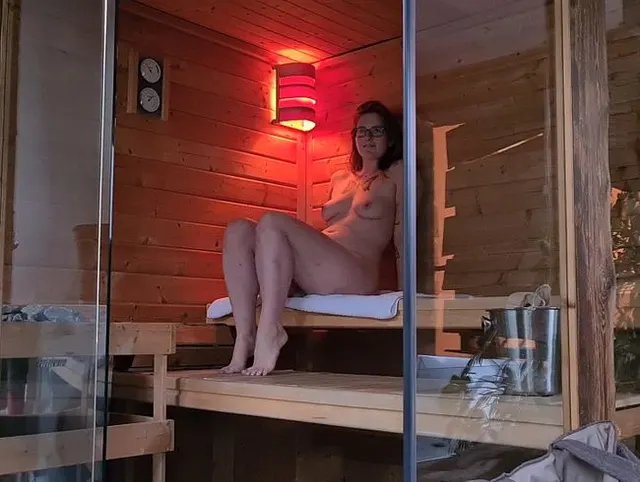 Das wird immer dreister! In der öffentlichen Sauna gekommen
