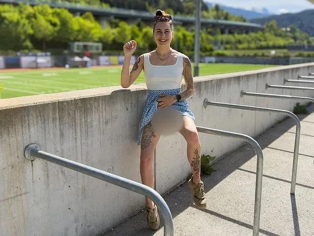JENNY in ULTRA PERVERSE MISSION! BERUFSSCHÜLER (18+) wird als mein FICK-STÜCK benutzt!