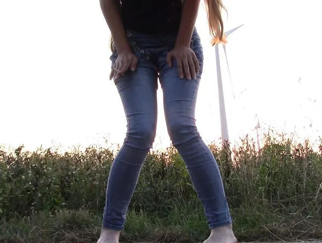 neue Hose mit coolen nassen Muster