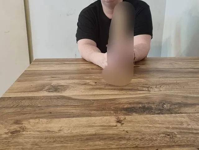 Dildo Behandlung.
