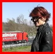 Throating an der Autobahn - Total dreist!