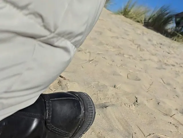 Beim Blowjob in den Dünen erwischt