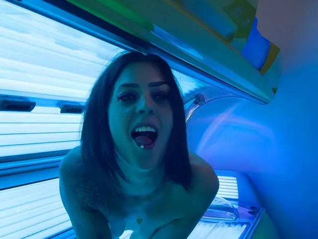 Lust auf einen Lautstarken Quicky im Solarium?