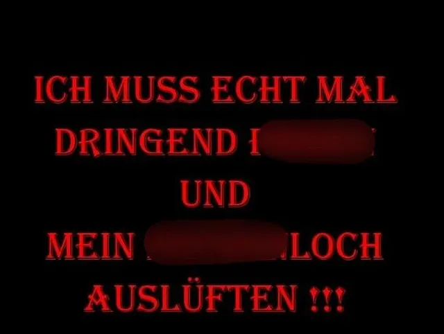 Ich musste dringend beim Spazieren gehen pissen und mein Fotzenloch auslüften!