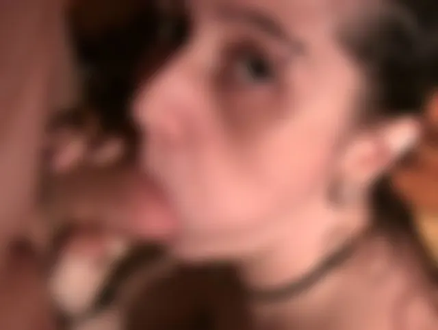 Duschboy geil geblasen