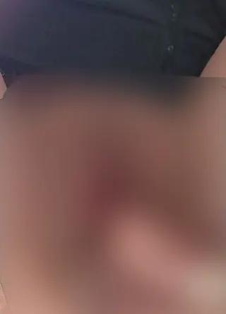 Quickie-Doppelpenetration,ich verwöhne meine beiden Löcher im Wechsel ? ? ?