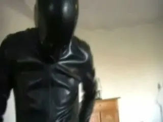 Gummisklave 1