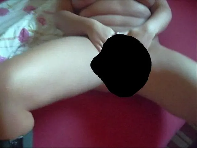 Nackt in Stiefeln abgefickt