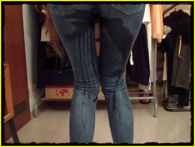 Mega Pisseflut in Jeans und Höschen!