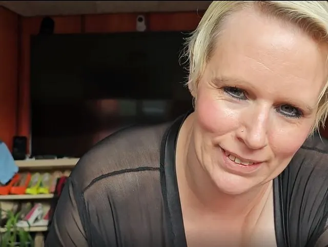 Mit einem BJ geweckt