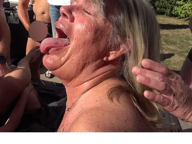 Gang Bang Schlampen Fickerei Teil 3