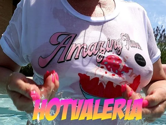 Mature Miss Wet T-Shirt