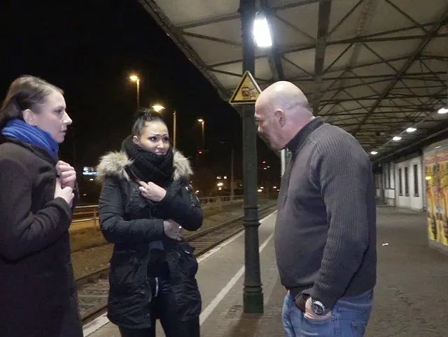 Perversling reingelegt! Public Piss