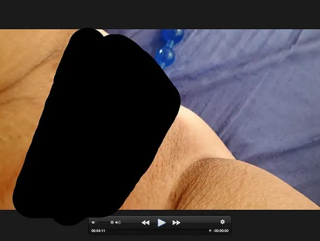 Ich mache es mir selbst mit viel Dirty Talk