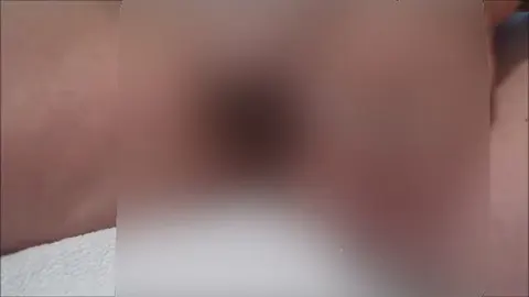 Rasiert bis auf einen Rest für die Schleckermäuler unter euch