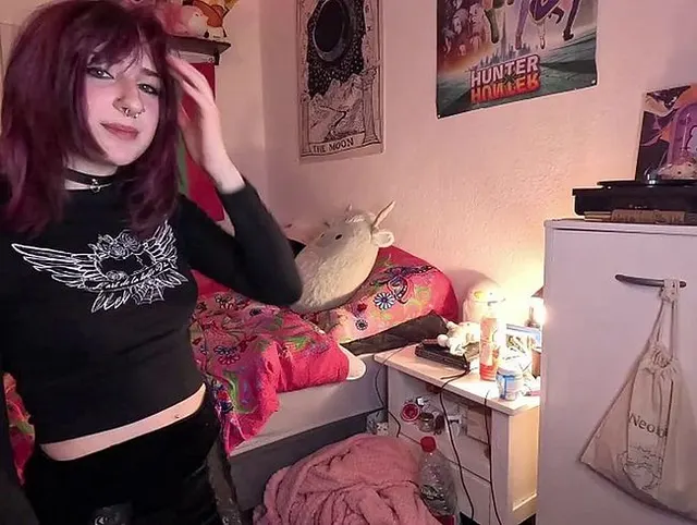 Emo Tenny Gerade 18Jahre alt erste mal vor der Kamera Teil 1
