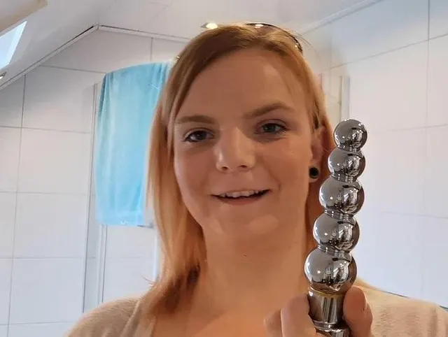 OMG! MEIN ERSTES ANAL VIDEO!!! Doppel Penetration bis zum Orgasmus
