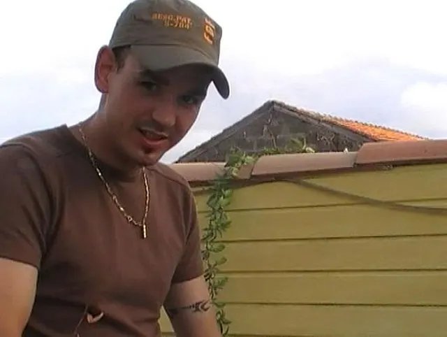 24 fucked by straigth outdoor