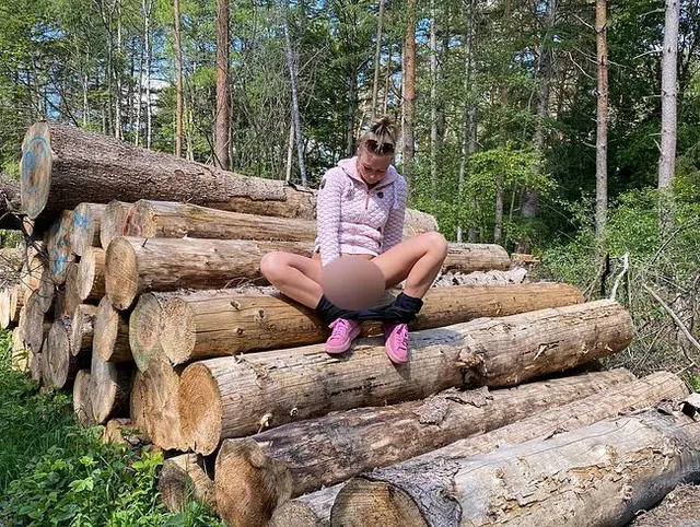 Förster hat mich im Wald erwischt beim SELBSTFICK! - TEIL 1!