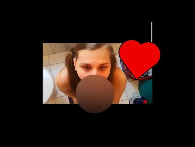 Deepthroat im Bad !!!! FAST GEK**** !!! :D