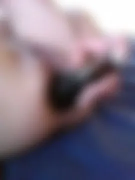 Die Bierflasche im Arsch !