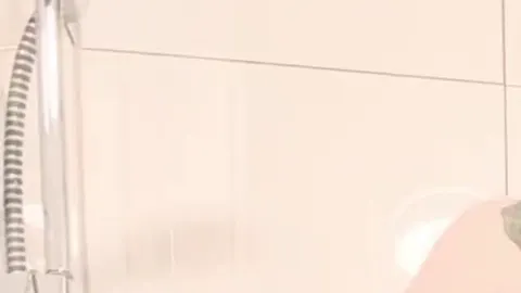 Hoteldusche... Konnte nicht wiederstehen...